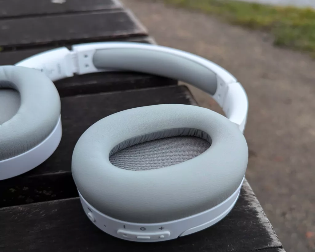 Recenzja Edifier W820NB ANC – dobry dźwięk i ANC za stówkę? zlozone.net