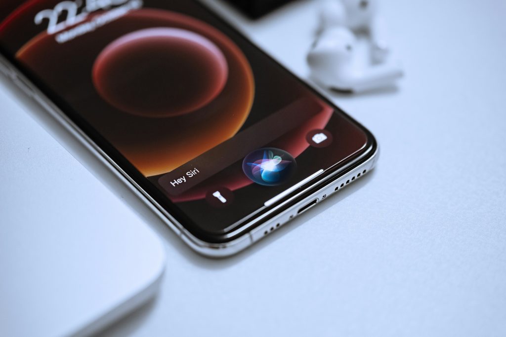 Siri zniknie z iPhone'ów? zlozone.net