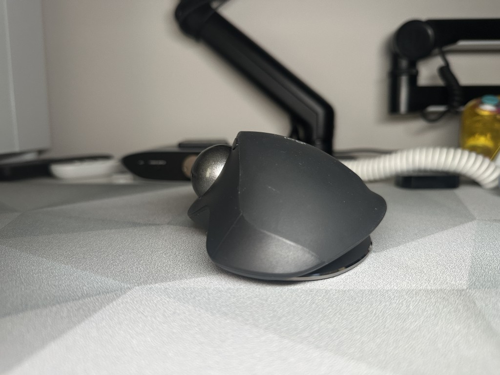 Idealna mysz do biura pod pewnymi warunkami- Recenzja Logitech MX Ergo S