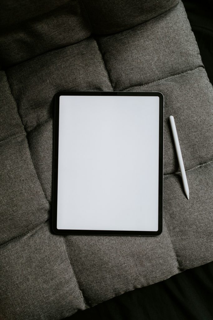 Jaki tablet na studia Jak wybrać tablet w 2025?