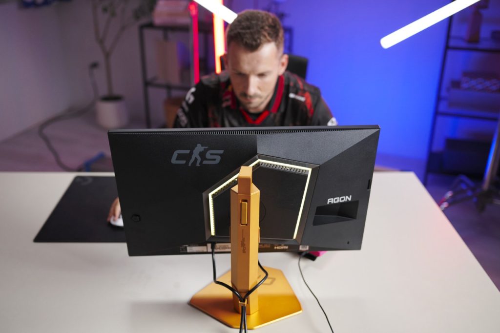 Powstał oficjalny monitor Counter Strike 2 z 610 Hz