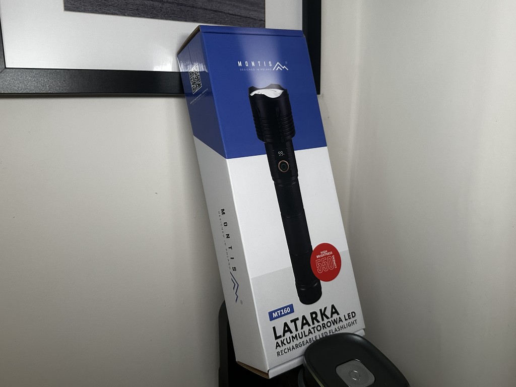 Montis MT160 pudełko