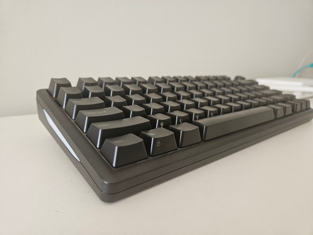 GLORIOUS GMBK 75%