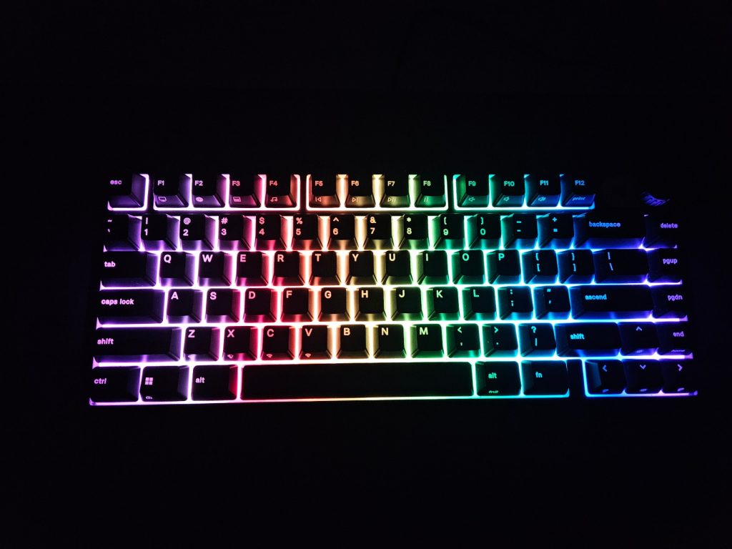 GLORIOUS GMBK 75% RGB