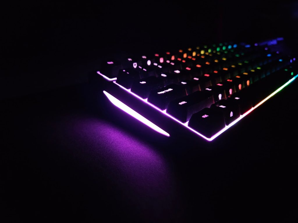 GLORIOUS GMBK 75%