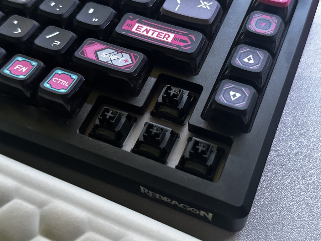 Redragon URANUS Pro 82 Custom switche
