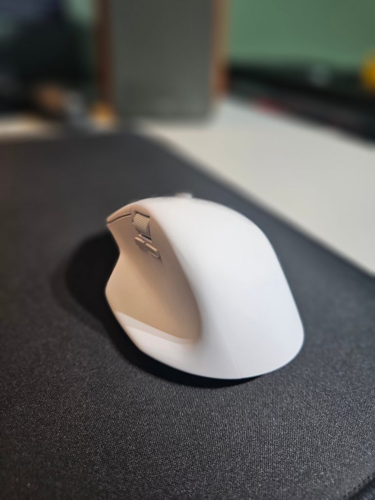 Keychron M6