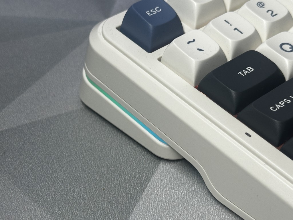Klawiatura z RGB 360°? Recenzja Mchose K99