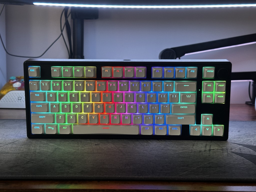 HATOR Skyfall 80 Pro Wireless podświetlenie