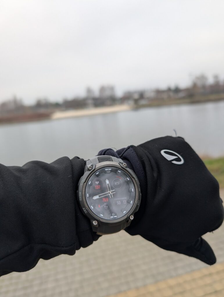 Garmin Instinct Crossover AMOLED