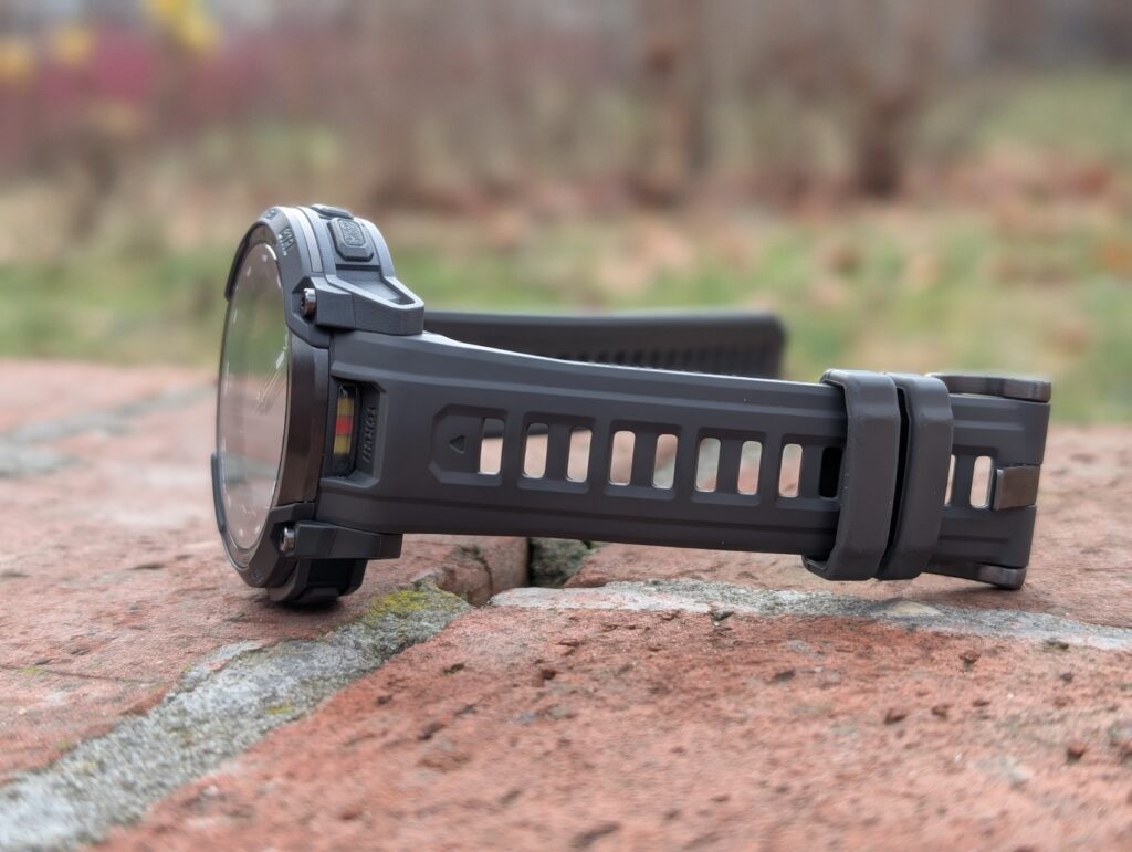 Garmin Instinct Crossover AMOLED