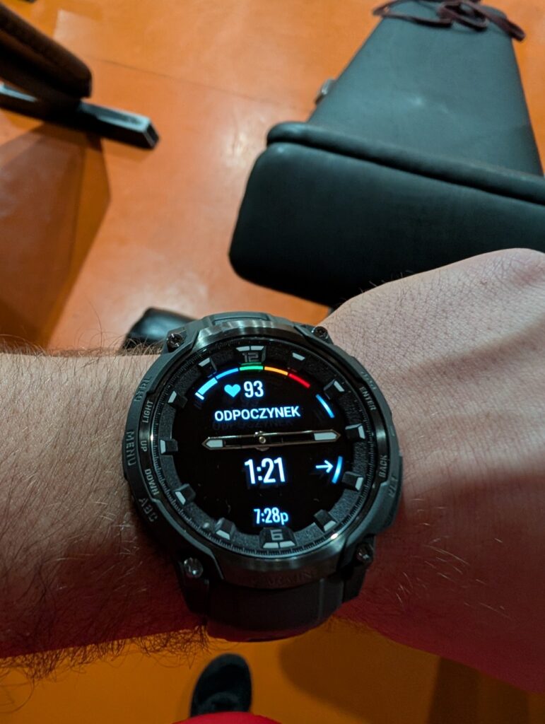 Garmin Instinct Crossover AMOLED