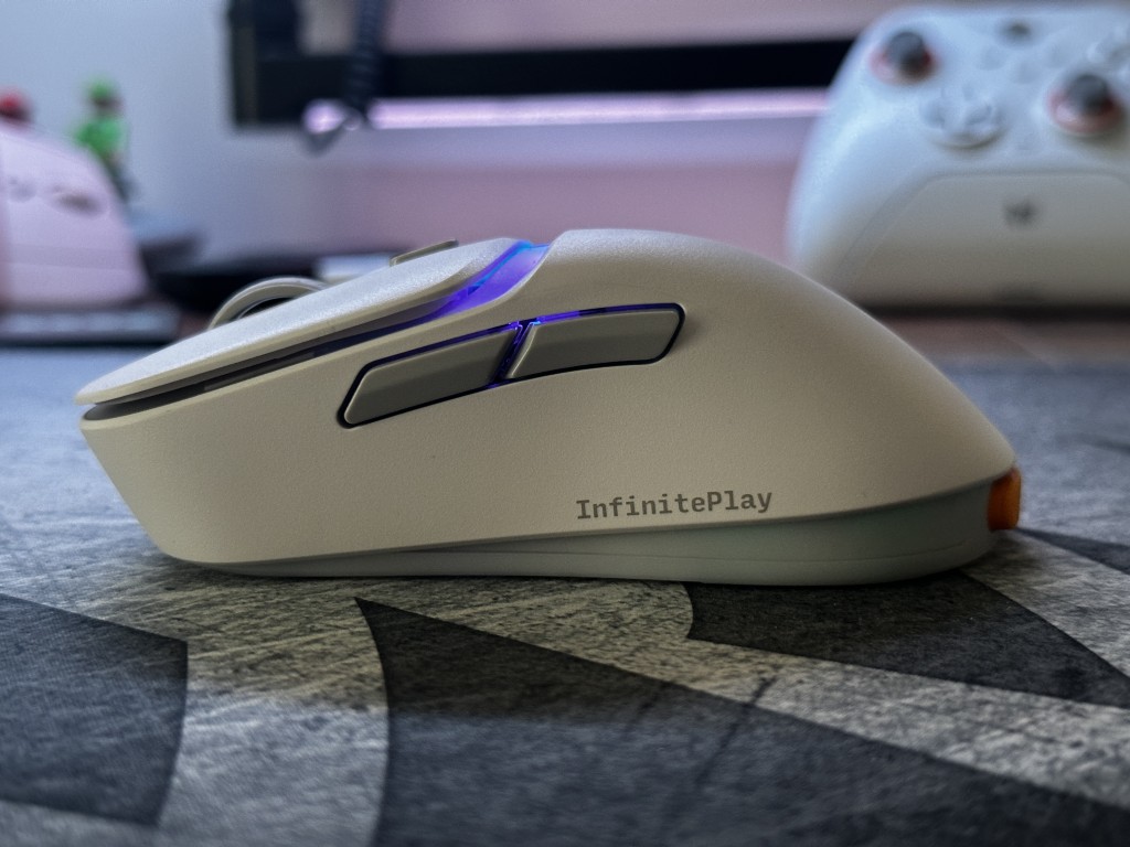 GLORIOUS Model D3 przyciski boczne