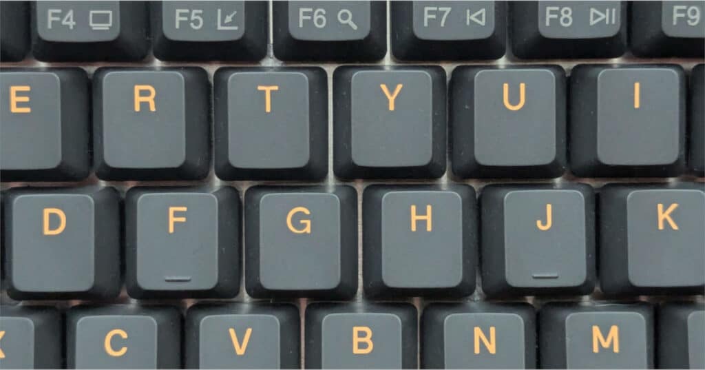 Recenzja Marvo Magma M40 – magnetyczne switche i 8000 Hz poniżej 200 zł? zlozone.net