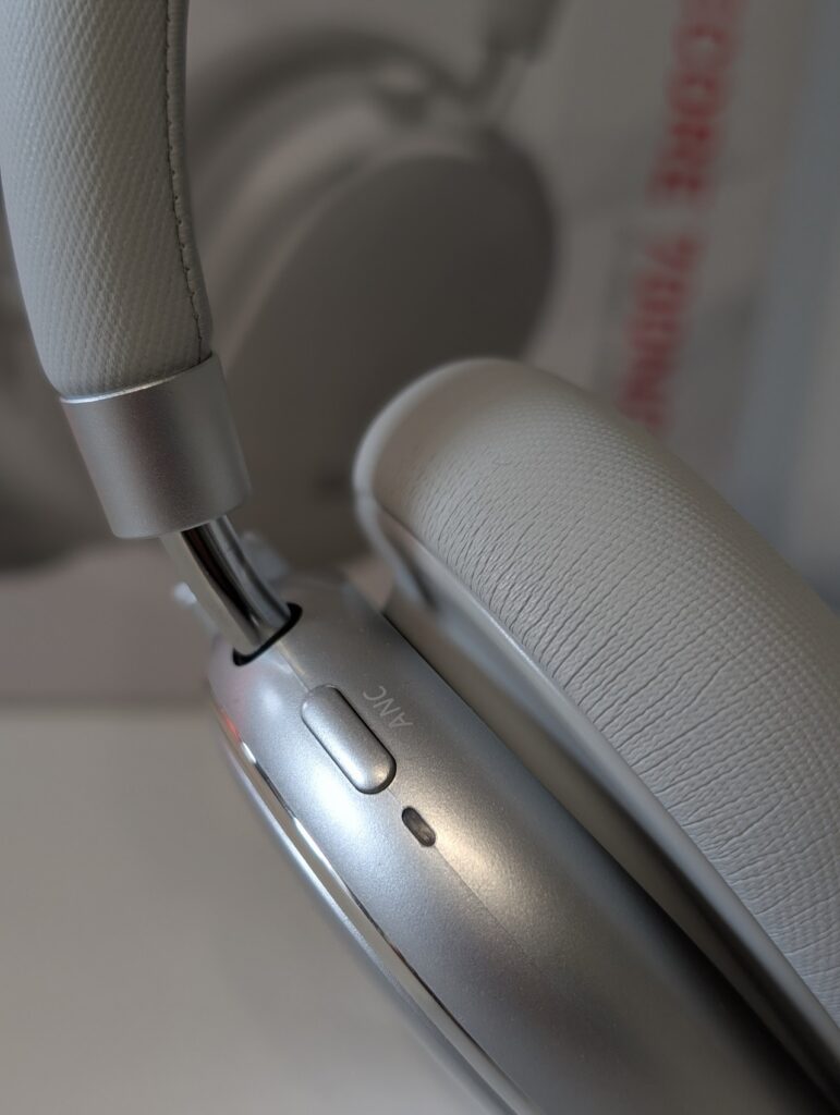 Redragon VibeCore 700NC H620