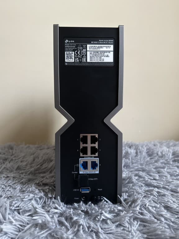 TP-Link Archer BE800 tył