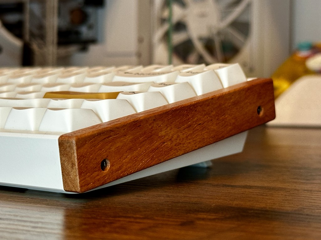 Keychron K2H-Q1 drewniane boki