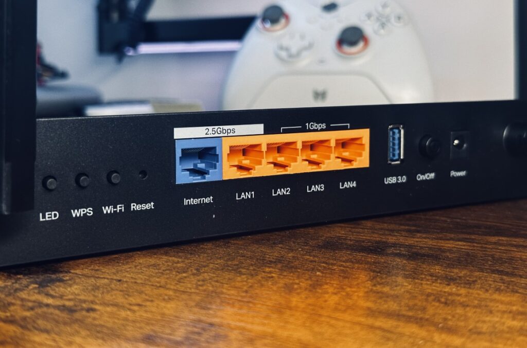 TP-Link Archer BE3600 złącza