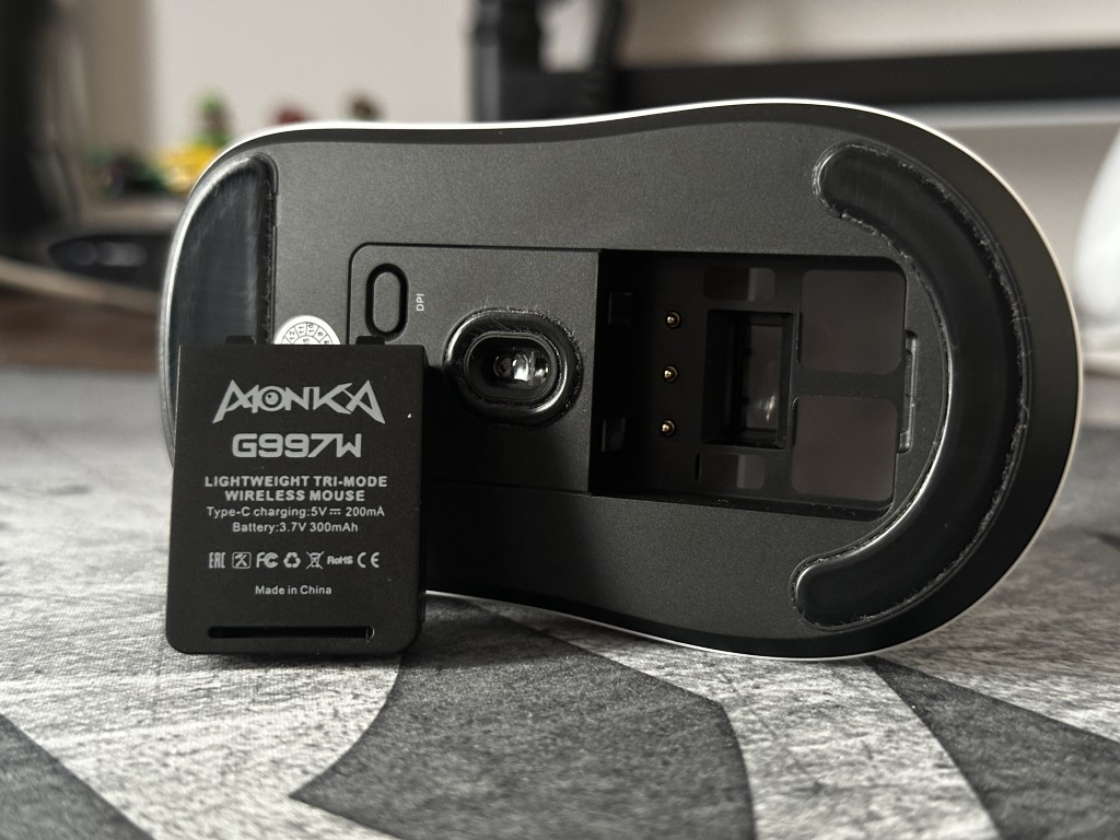 Monka Prime akumulator