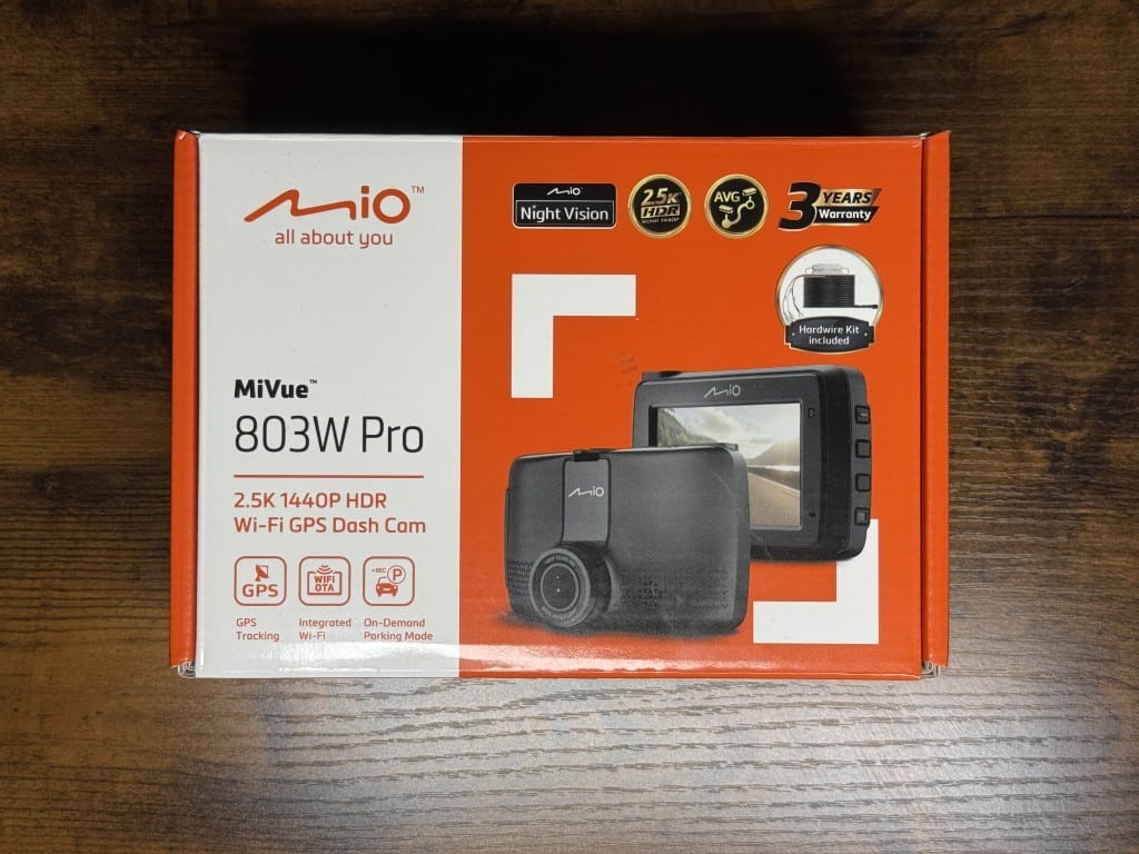 Mio MiVue 803W Pro pudełko