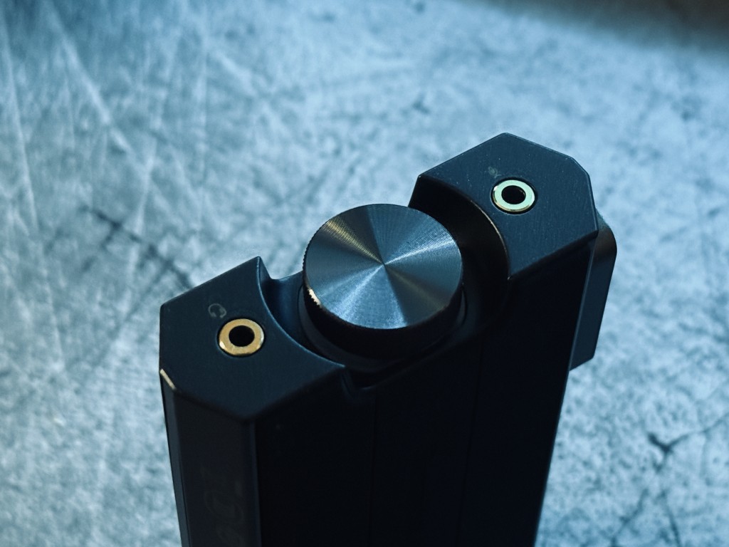 Creative Sound BlasterX G6 przód