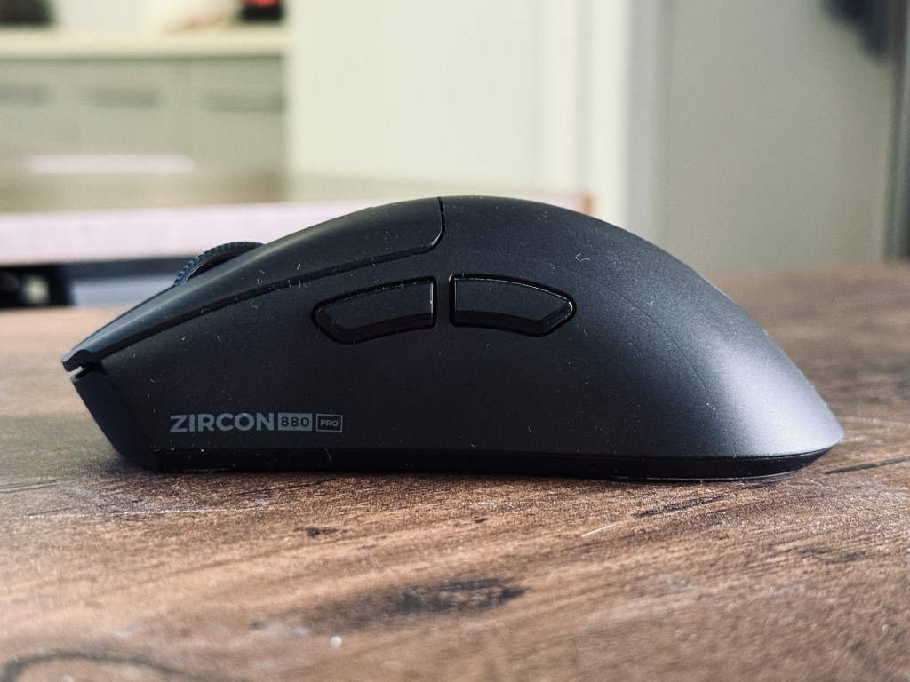 Genesis Zircon 880 Wireless przyciski boczne