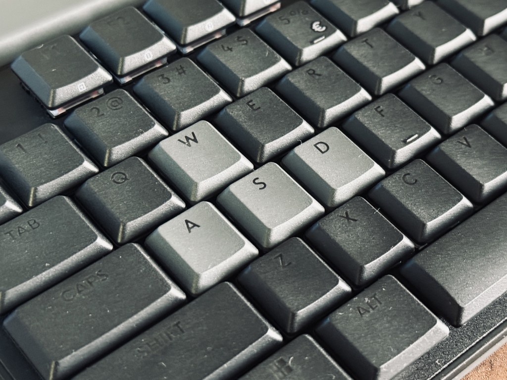 Logitech G515 Rapid TKL nakładki