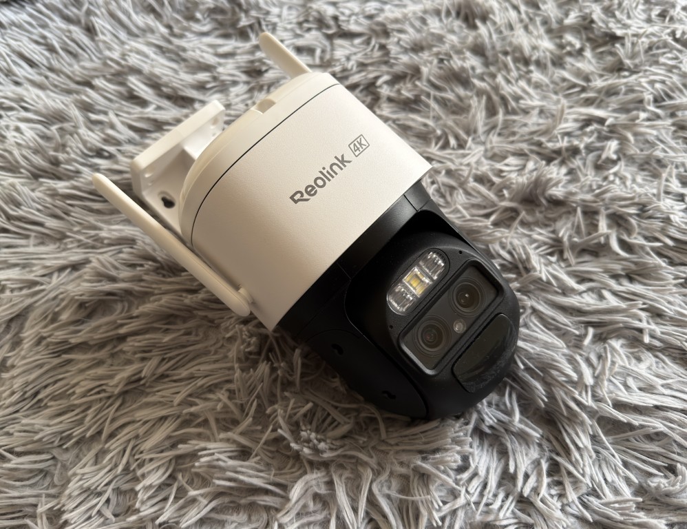 Reolink TrackMix G770